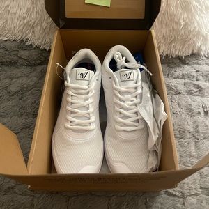 VARSITY RISE CHEER SHOES